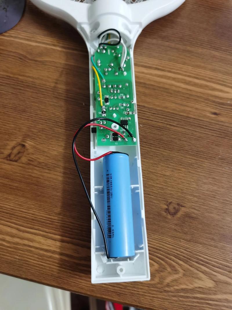 沈阳哪里能修电子蚊蝇拍？-图2