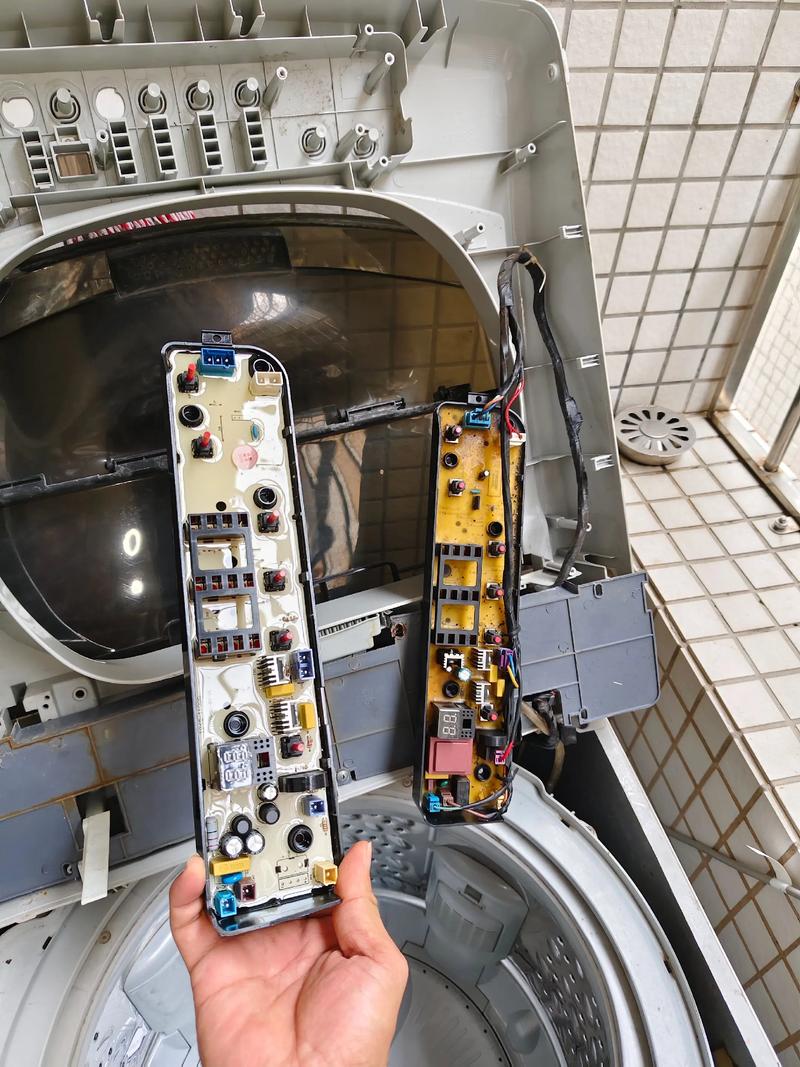 洗衣机电脑板维修技术难学吗？-图1