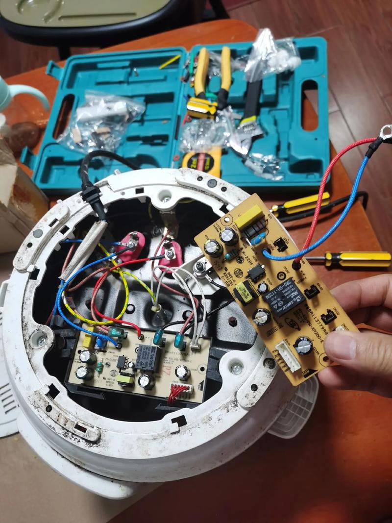 美的电压力锅售后维修点在哪里？-图1