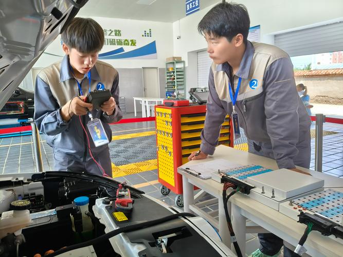 汽车电子控制技术就业前景如何?-图1 汽车电子控制技术就业前景如何?-图1