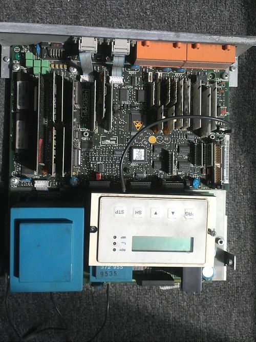 伦茨8200变频器维修故障怎么排查？-图2