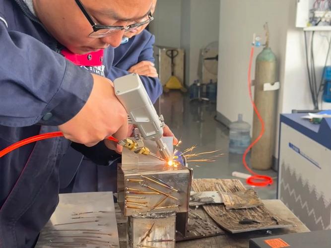 模具激光焊接技术视频,核心优势是什么?-图2 模具激光焊接技术视频,核心优势是什么?-图2