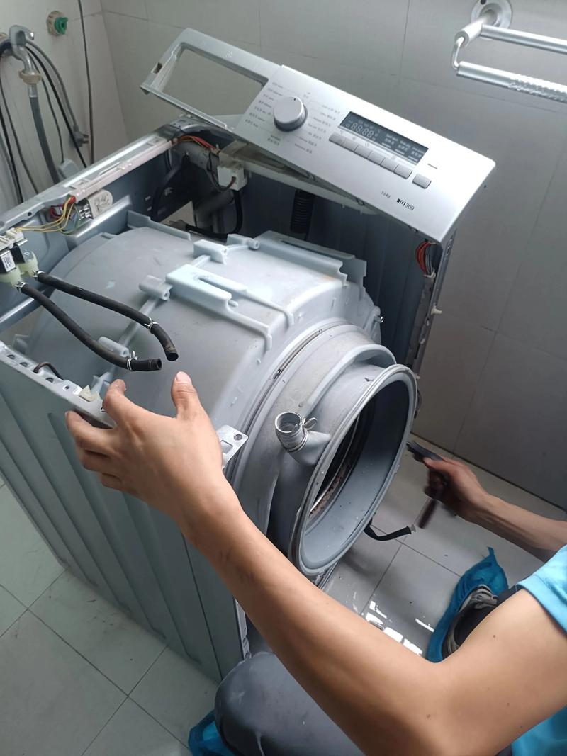 海尔滚筒洗衣机维修视频怎么用？-图3