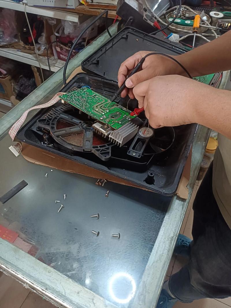 TCL电磁炉常见故障怎么修？-图1