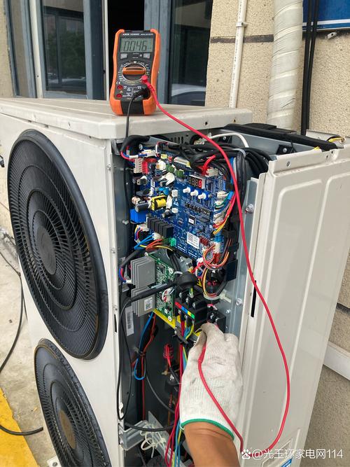 海尔柜机显示e8怎么修？-图2