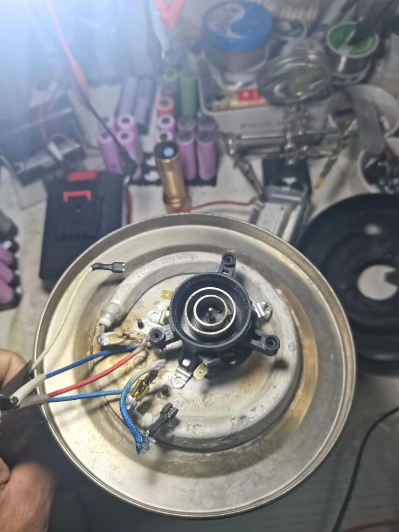 电热水壶温控器的维修-图1