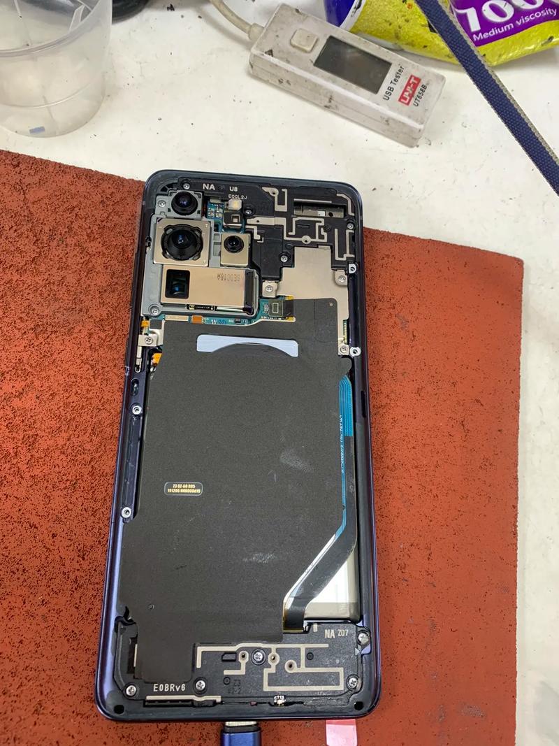 三星S6拆机维修要注意哪些步骤？-图1