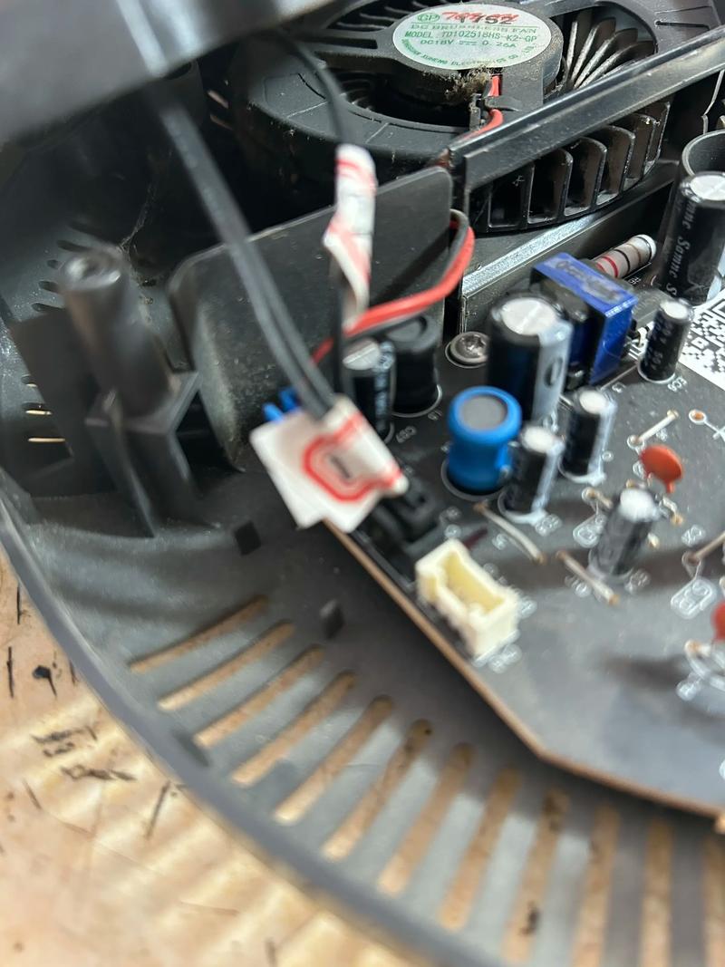 电磁炉e6报警咋回事？-图1