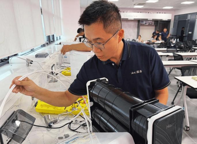 松下插件机维修工程师难招吗？-图3